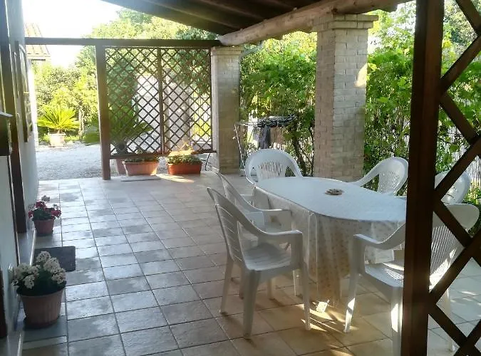 Agriturismo Chicchirichi Farm stay *