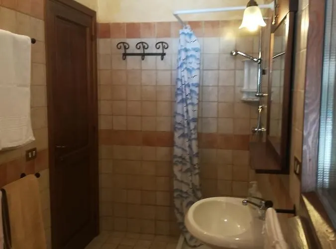 Agriturismo Chicchirichi Farm stay *